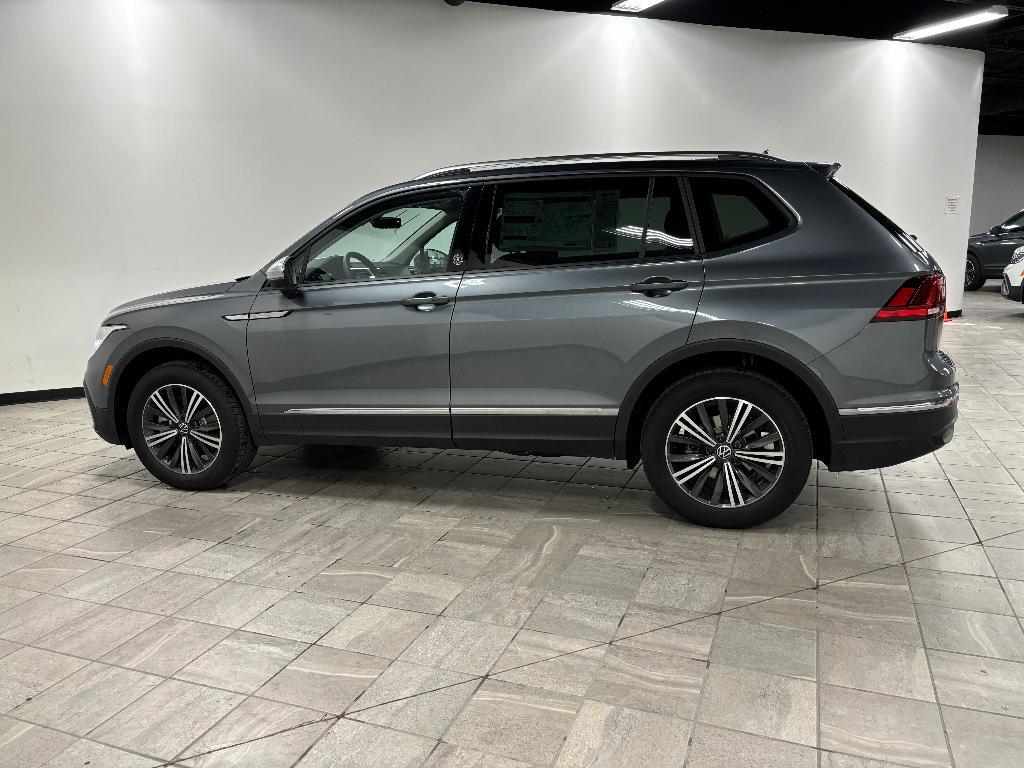 new 2024 Volkswagen Tiguan car, priced at $31,981