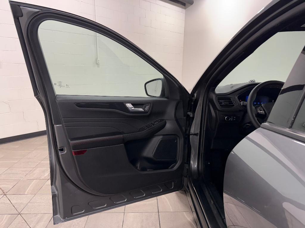 used 2025 Ford Escape car, priced at $24,000