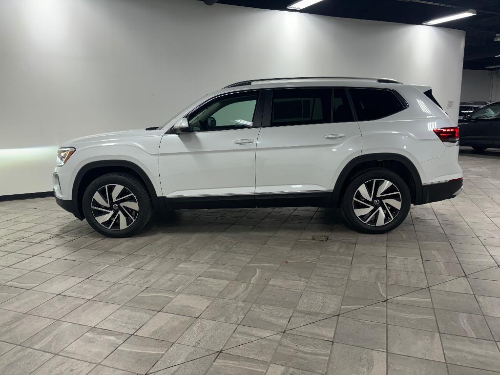 new 2025 Volkswagen Atlas car, priced at $48,368