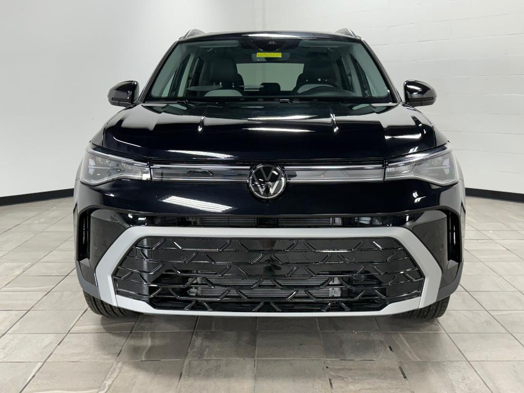 new 2025 Volkswagen Taos car, priced at $35,906