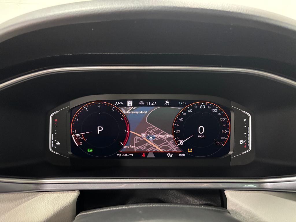 new 2025 Volkswagen Taos car