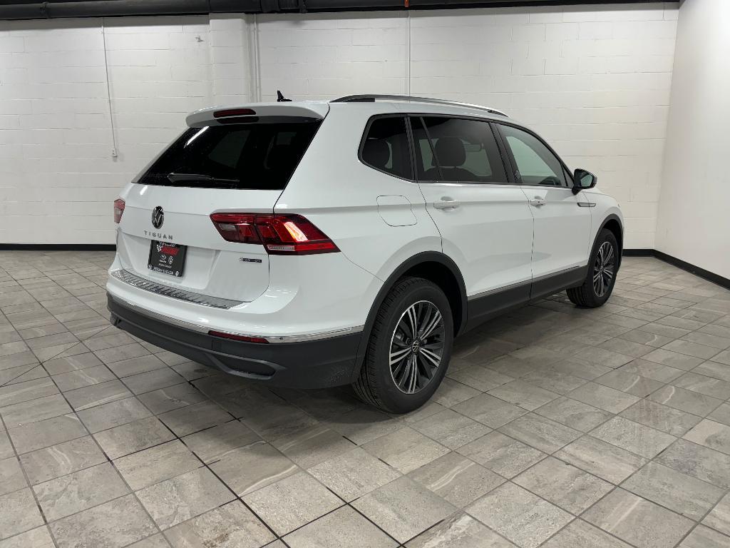 new 2024 Volkswagen Tiguan car, priced at $31,981