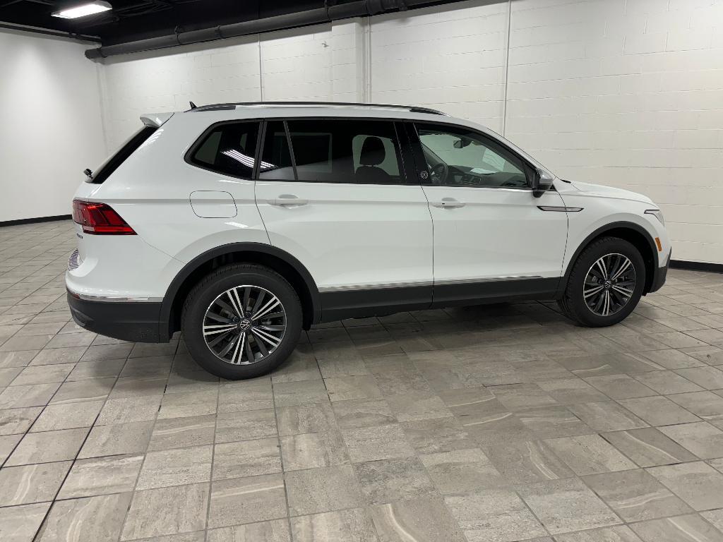 new 2024 Volkswagen Tiguan car, priced at $31,981