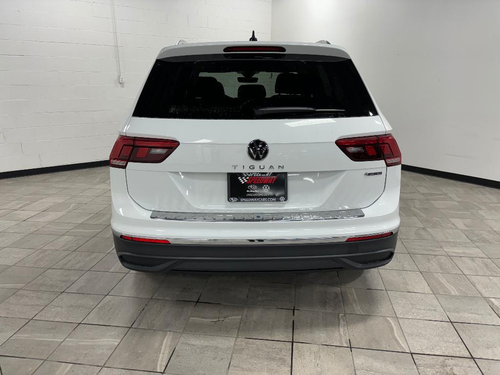 new 2024 Volkswagen Tiguan car, priced at $31,981