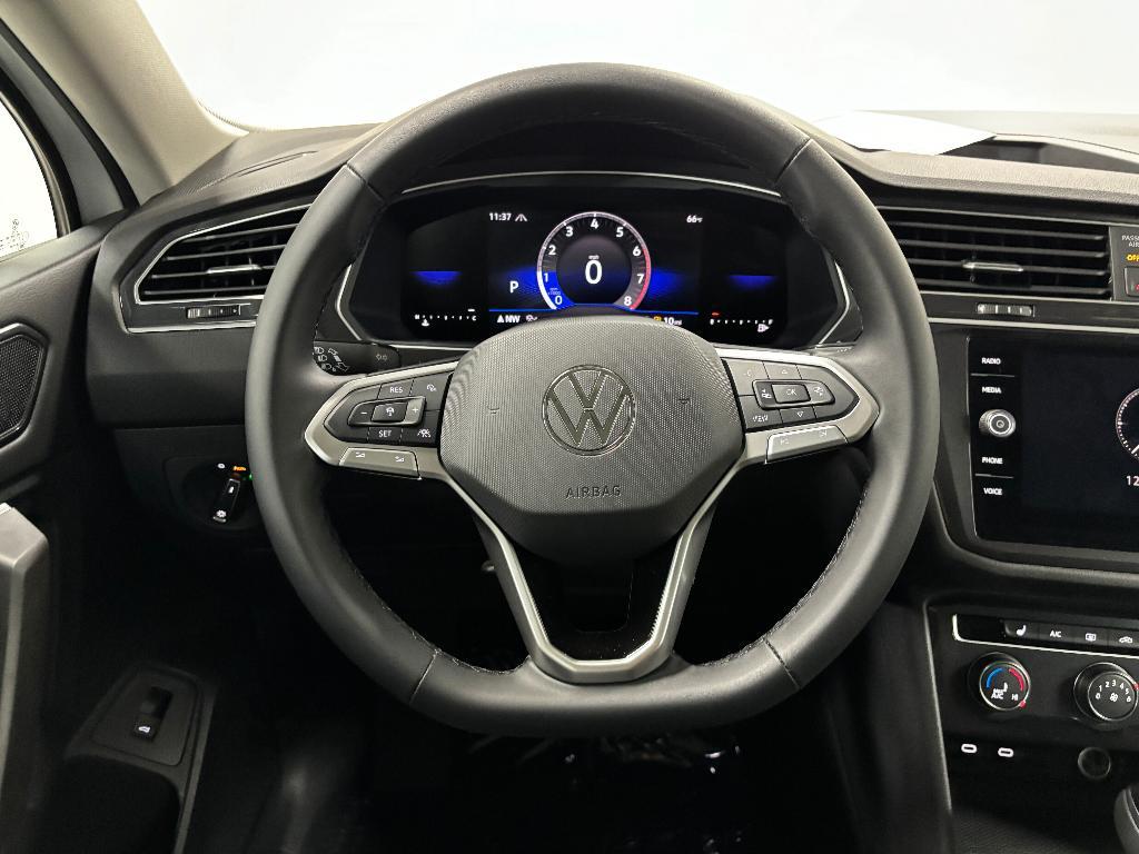 new 2024 Volkswagen Tiguan car, priced at $31,981