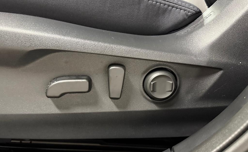 new 2025 Subaru Outback car, priced at $33,407