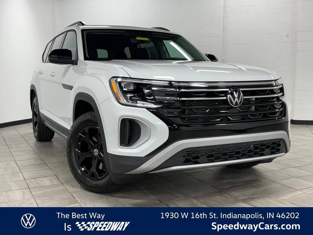 new 2025 Volkswagen Atlas car, priced at $43,213