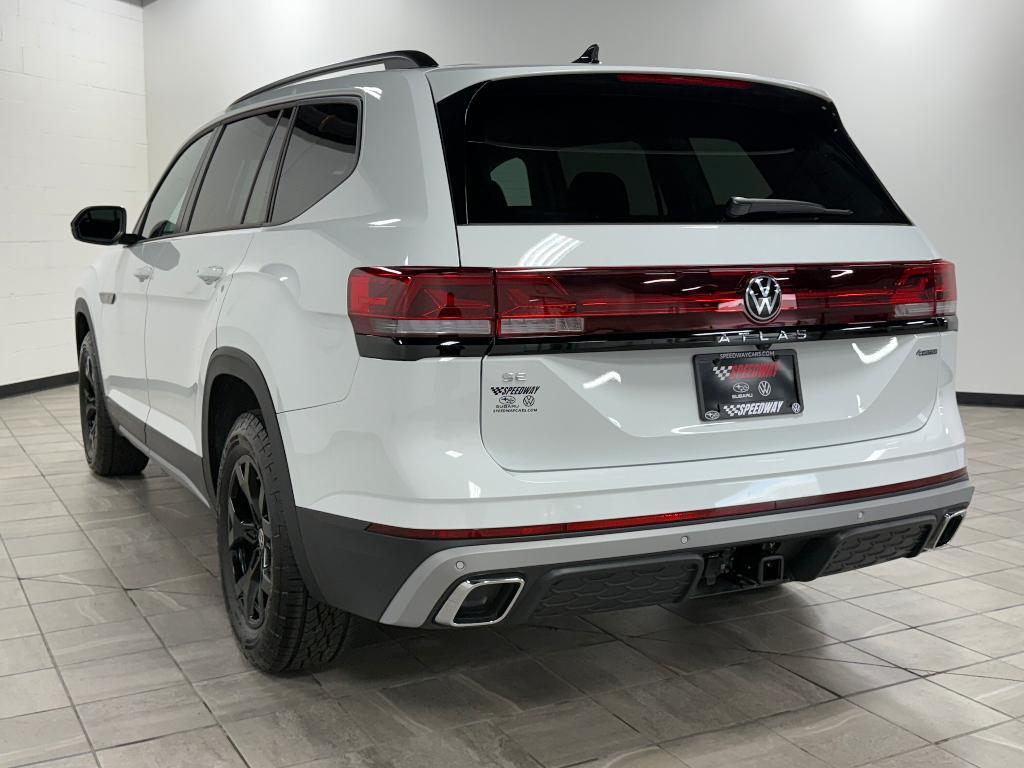 new 2025 Volkswagen Atlas car, priced at $42,510