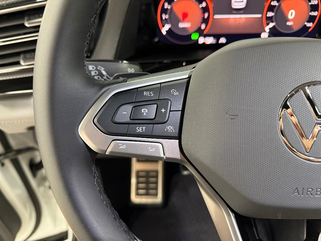 new 2025 Volkswagen Atlas car, priced at $42,510