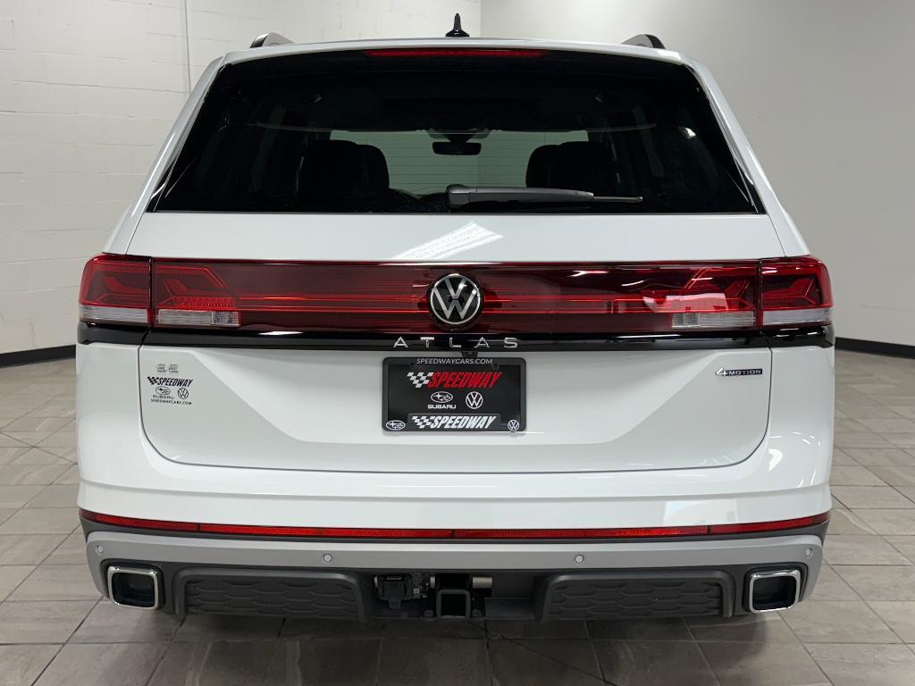 new 2025 Volkswagen Atlas car, priced at $42,510