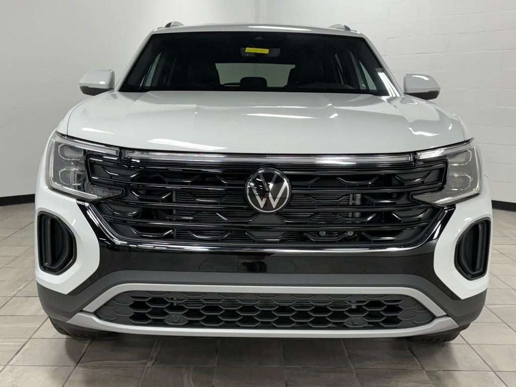 new 2025 Volkswagen Atlas Cross Sport car, priced at $34,988