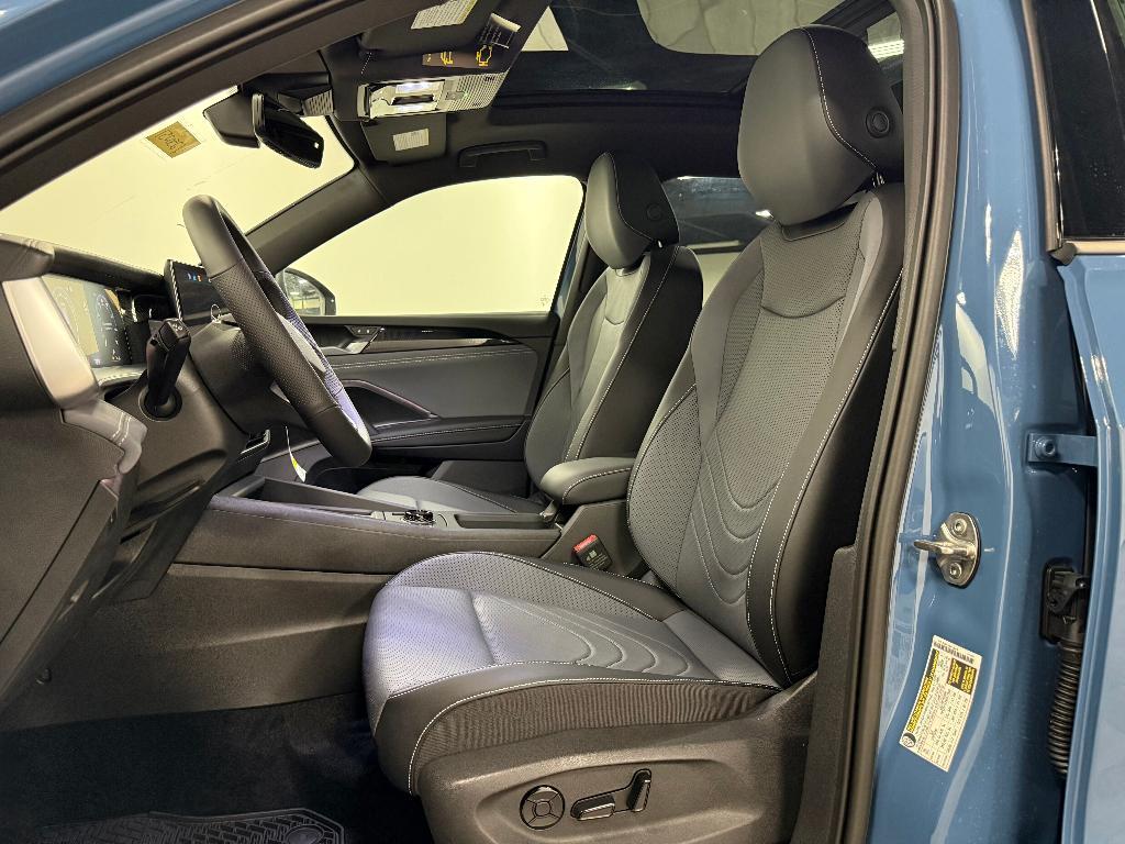 new 2025 Volkswagen Tiguan car, priced at $37,514