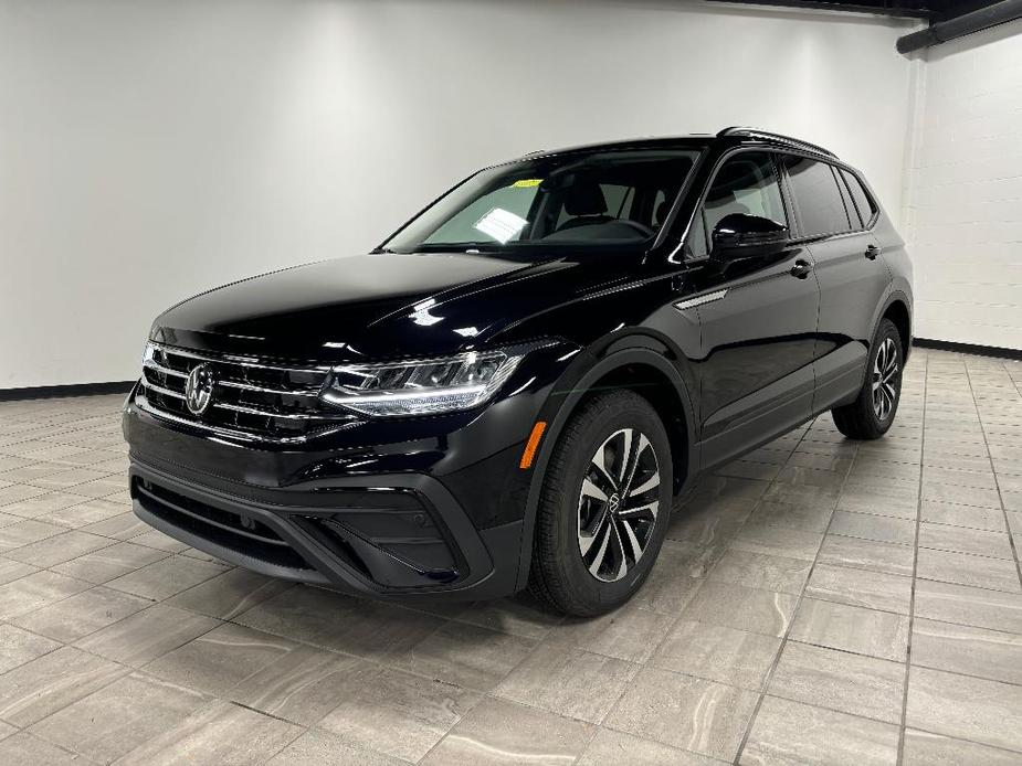 new 2024 Volkswagen Tiguan car, priced at $27,480