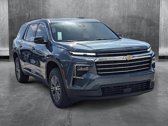 new 2025 Chevrolet Traverse car, priced at $40,127
