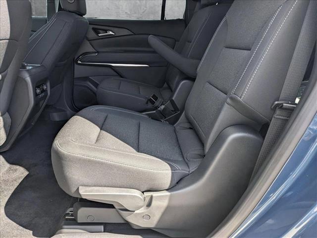 new 2025 Chevrolet Traverse car, priced at $40,127