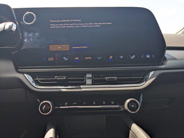 new 2025 Chevrolet Equinox EV car, priced at $43,585