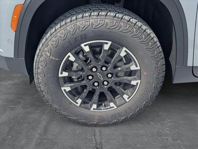 new 2025 Chevrolet Traverse car, priced at $52,434