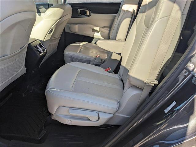 used 2021 Kia Sorento Hybrid car, priced at $24,244