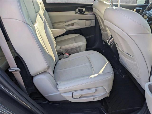 used 2021 Kia Sorento Hybrid car, priced at $24,244