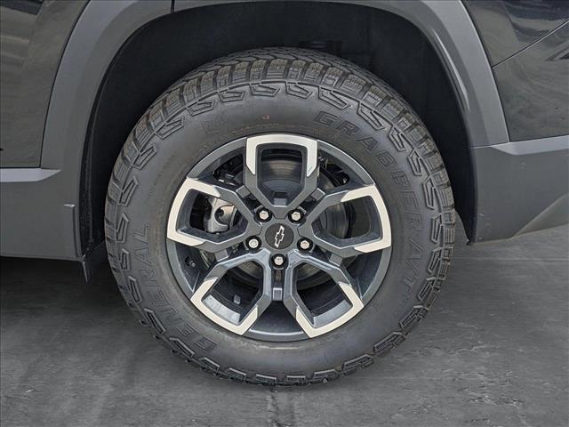 new 2026 Chevrolet Equinox car, priced at $33,395