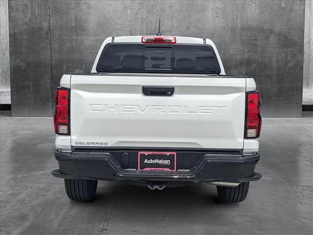 new 2025 Chevrolet Colorado car, priced at $32,140
