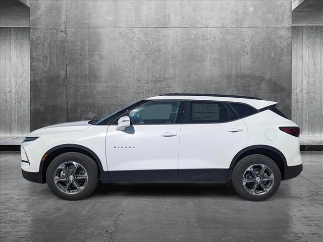 new 2025 Chevrolet Blazer car, priced at $35,138