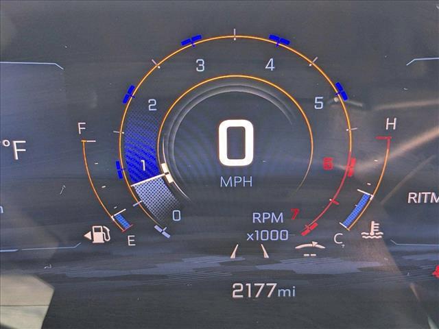 used 2025 Chevrolet Traverse car, priced at $40,991