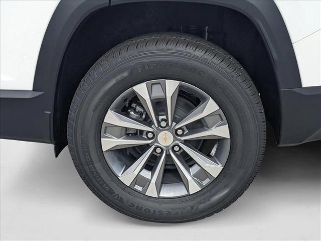 new 2026 Chevrolet Equinox car, priced at $24,051