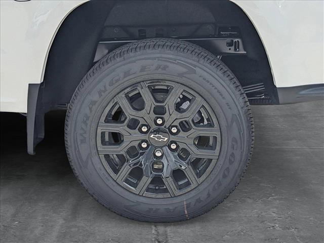 new 2025 Chevrolet Colorado car, priced at $32,740