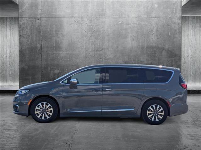 used 2022 Chrysler Pacifica Hybrid car, priced at $24,595