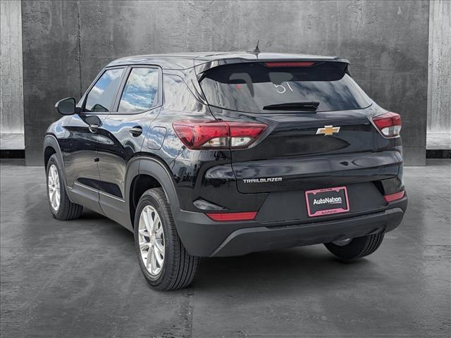 new 2025 Chevrolet TrailBlazer car, priced at $23,923