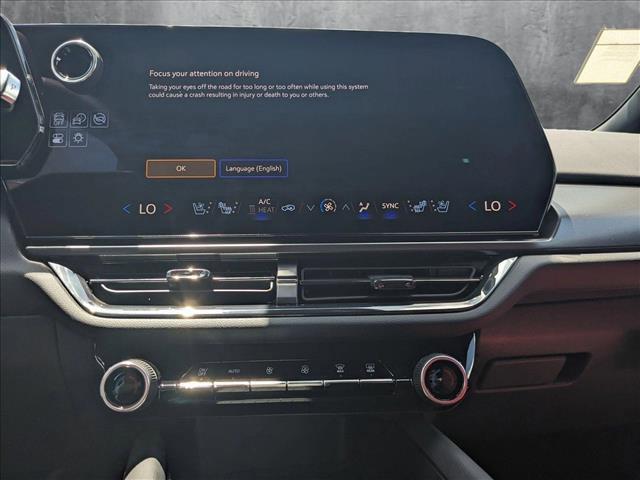 new 2025 Chevrolet Equinox EV car, priced at $45,685