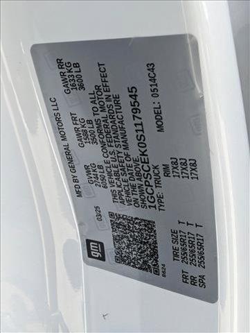 new 2025 Chevrolet Colorado car, priced at $34,483