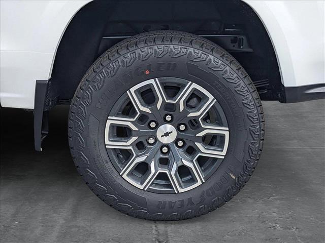 new 2025 Chevrolet Colorado car, priced at $43,356