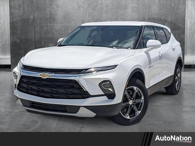 new 2025 Chevrolet Blazer car, priced at $32,995