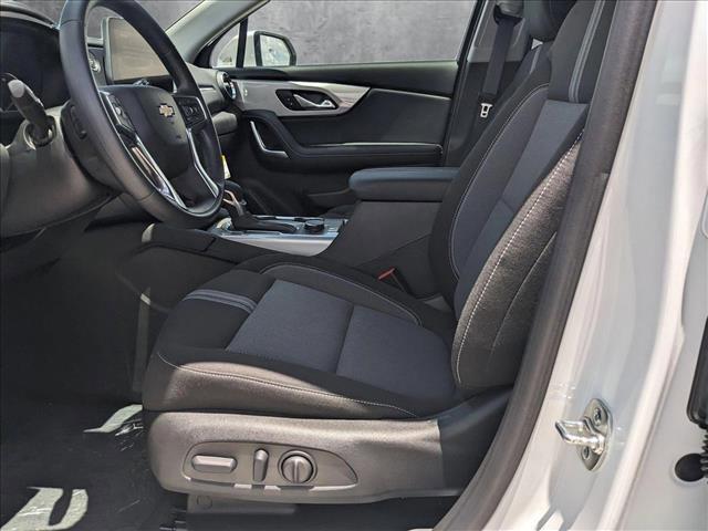 new 2025 Chevrolet Blazer car, priced at $32,995