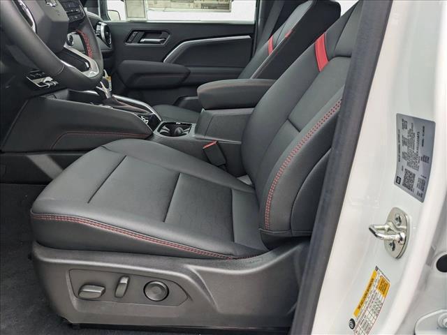 new 2025 Chevrolet Colorado car, priced at $40,991