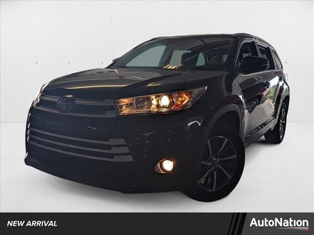 used 2017 Toyota Highlander car, priced at $20,995