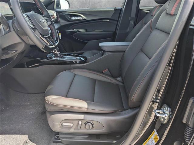 new 2025 Chevrolet Trax car, priced at $25,575