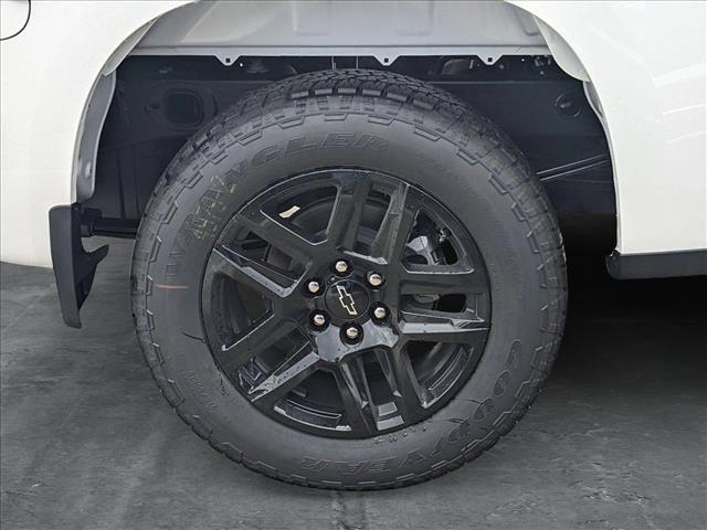 new 2025 Chevrolet Silverado 1500 car, priced at $33,524