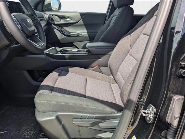new 2025 Chevrolet Equinox car, priced at $26,199