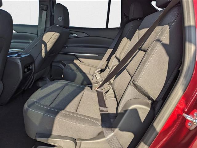 new 2026 Chevrolet Traverse car, priced at $42,095