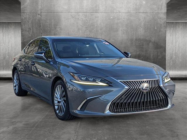 used 2019 Lexus ES 300h car, priced at $25,591