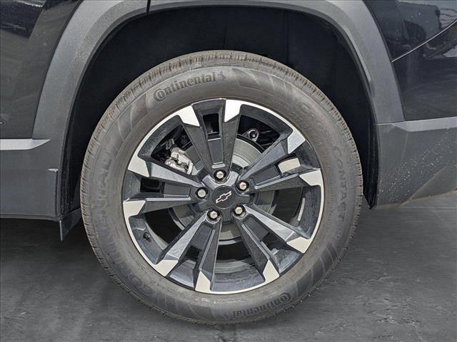 new 2026 Chevrolet Equinox car, priced at $32,220