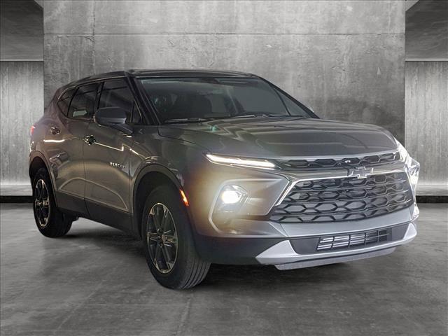 new 2025 Chevrolet Blazer car, priced at $33,390