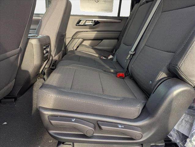 new 2025 Chevrolet Suburban car, priced at $62,210