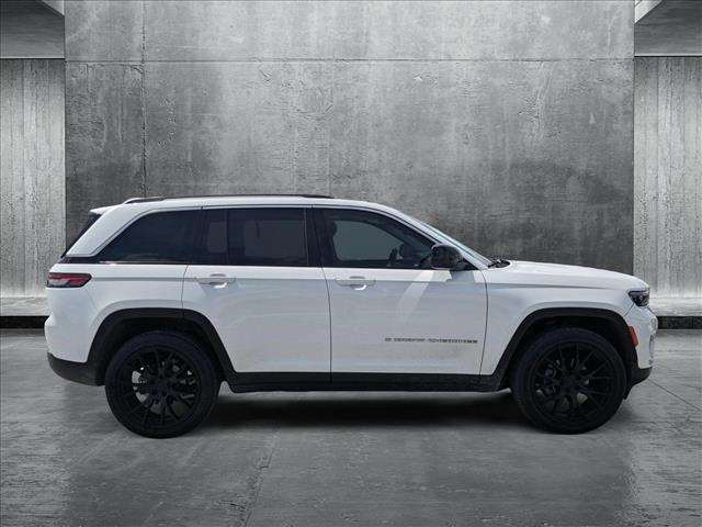 used 2023 Jeep Grand Cherokee car, priced at $26,291