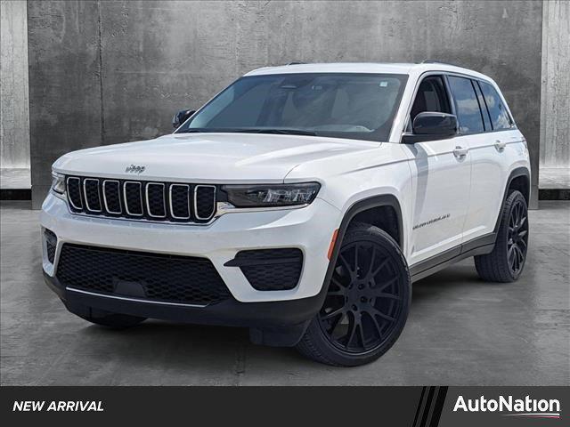 used 2023 Jeep Grand Cherokee car, priced at $27,385