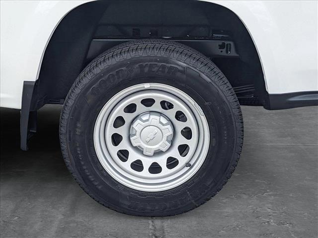 new 2025 Chevrolet Colorado car, priced at $32,140