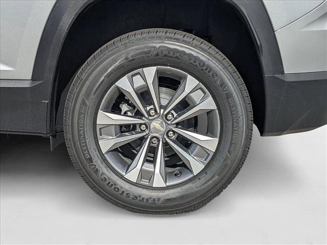 new 2026 Chevrolet Equinox car, priced at $24,051
